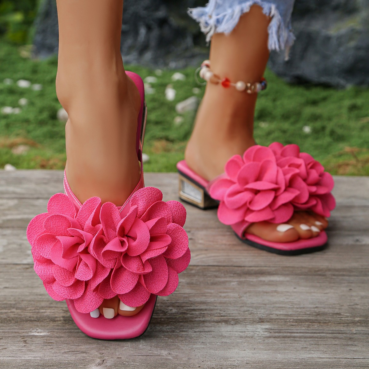 Red Flower Decorated Flip-flop - Summer Clothing Korea ulasan dan harga