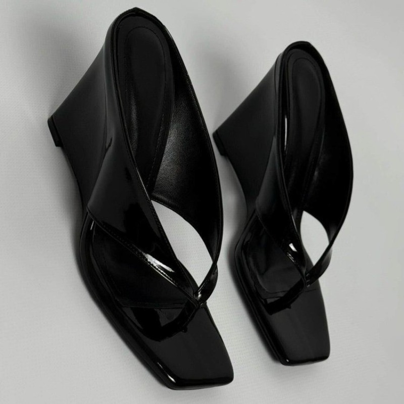 Square-toe V-strap high heels  - Summer Clothing Korea ulasan dan harga