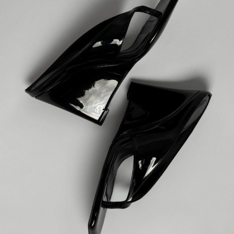 Square-toe V-strap high heels  - Summer Clothing Korea ulasan dan harga